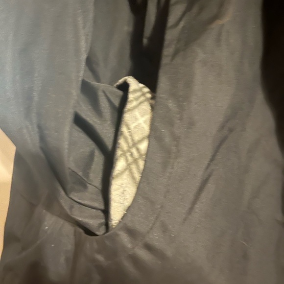 Reversible size XS rain jacket - Picture 4 of 16